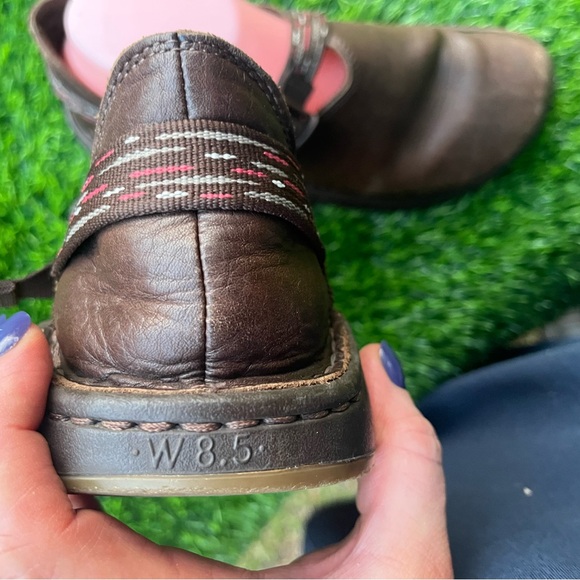 CHACO CHACOS CHACO'S BROWN LEATHER CLOGS ADJUSTABLE STRAP 8.5 MARY JANES - Picture 13 of 14